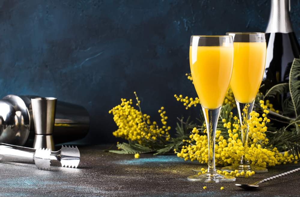 How to Set Up a Mimosa Bar at Your Party